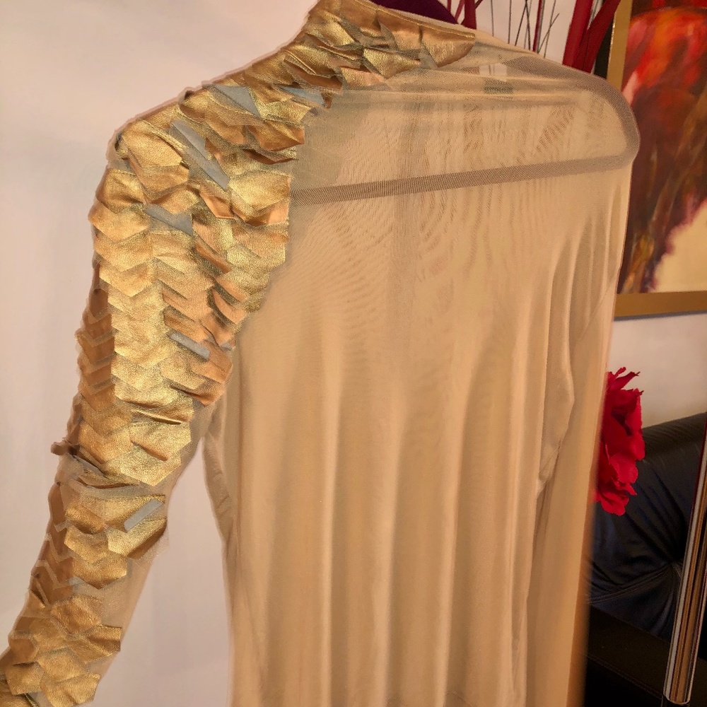 Gracia Gold Mesh Shirt with Scale Sleeve Embellish